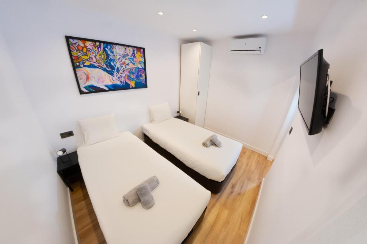 Modern Haven For Urban Explorers By Rems Malaga Bagian luar foto